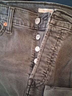 Levis Wedge Skinny Size 31 Button Fly  Women's Jeans